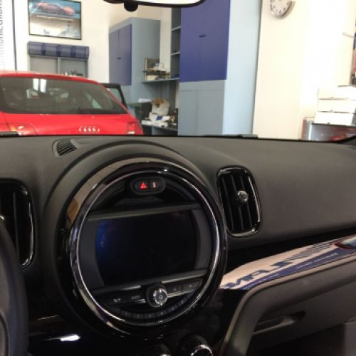 Instalación cámara trasera en Mini