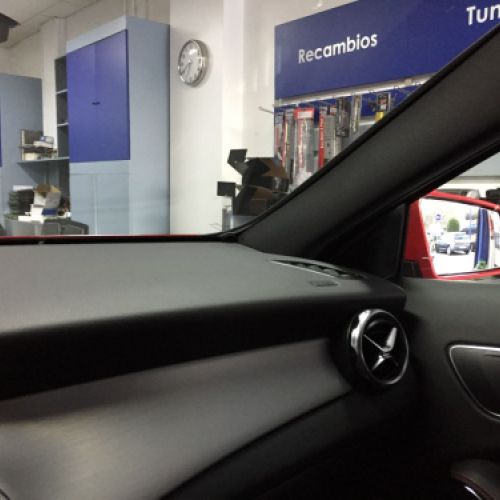 Instalación sensores ángulos muertos