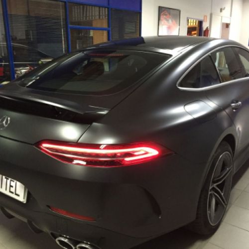 Instalación Shadow 7 en Mercedes