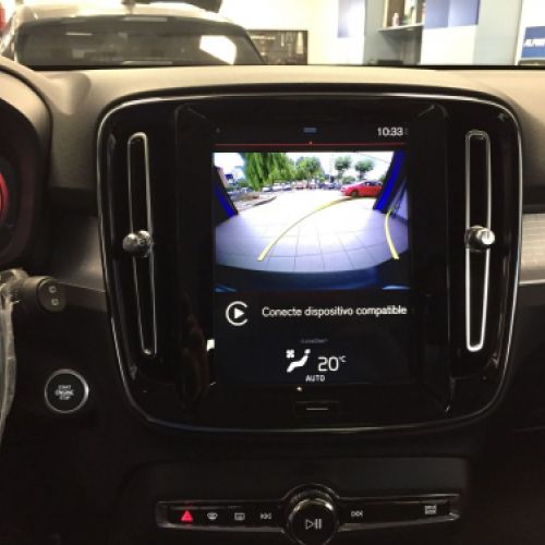 Instalación Cámara Volvo XC40 Coruña