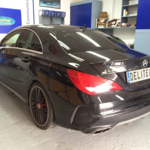 Sensores pintados del color de la carrocería.