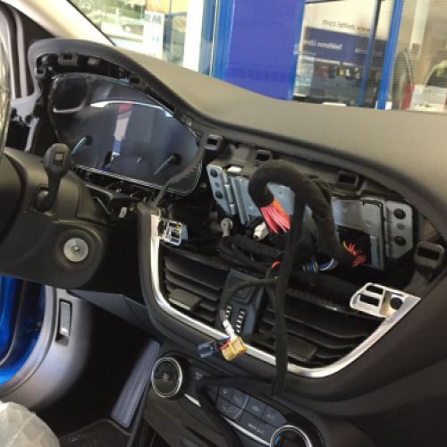 Instalación Cámara trasera Ford