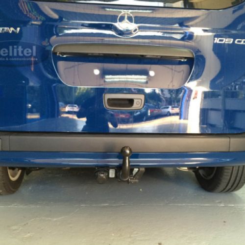 Enganche con toma de 13 pines de gran calidad