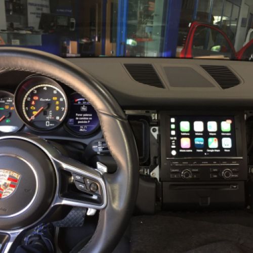 Carplay Porsche en A Coruña