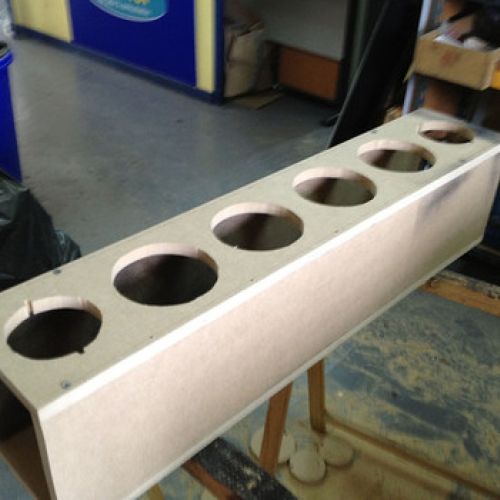 Caja de medios y agudos